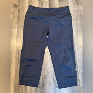 Ladies tangerine brand capri leggings